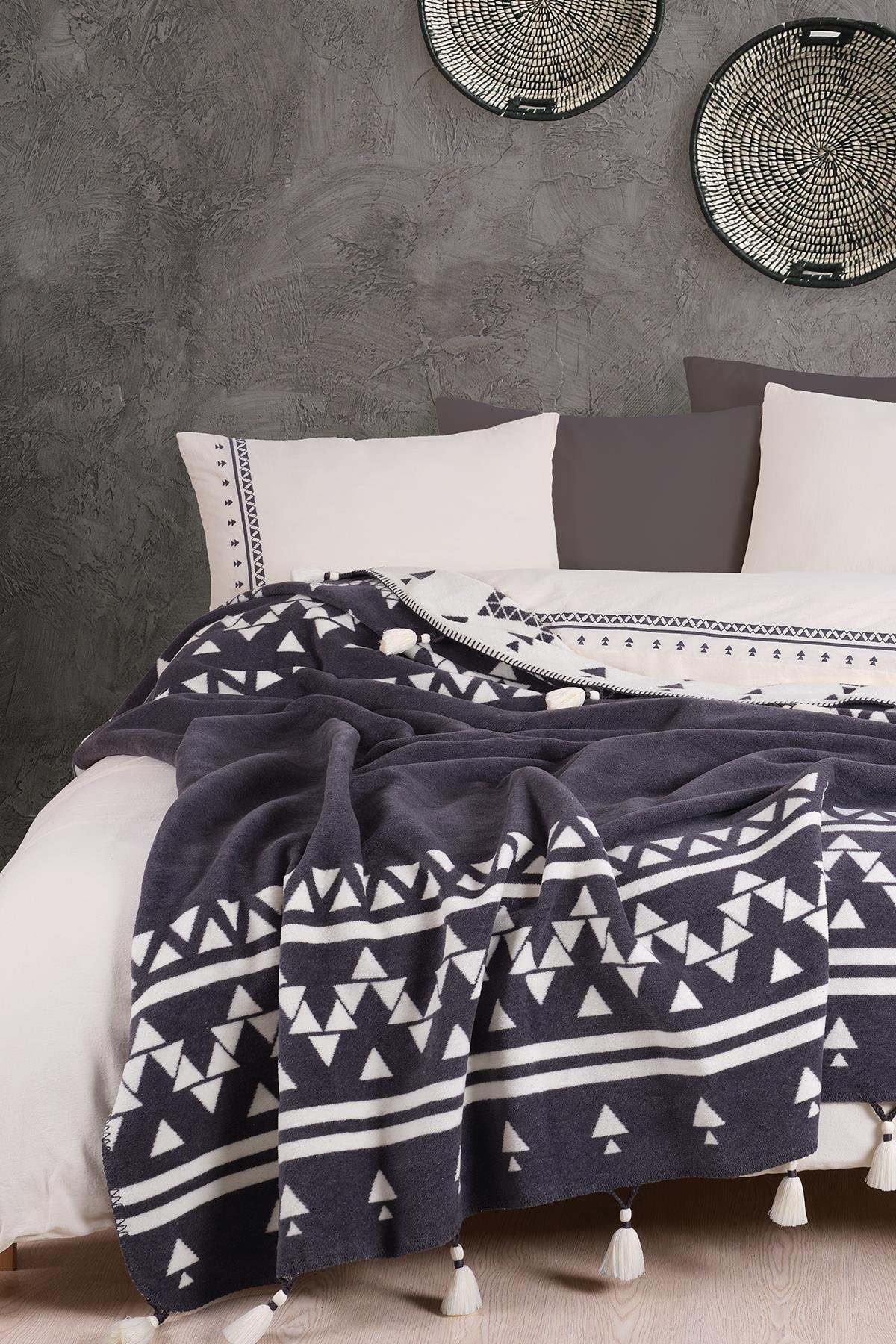 İyi Geceler İstanbul Keops Battaniyeli Nevresim Takımı Çift Kişilik - Antrasit