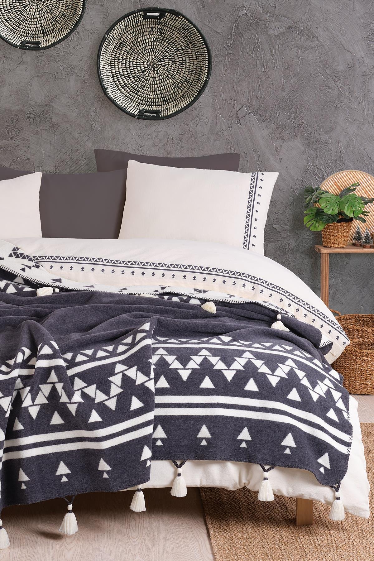 İyi Geceler İstanbul Keops Battaniyeli Nevresim Takımı Çift Kişilik - Antrasit