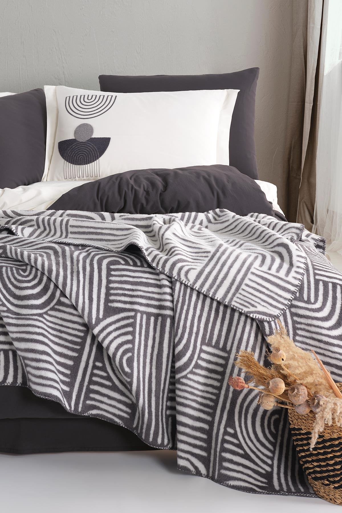 İyi Geceler İstanbul Babil Battaniyeli Nevresim Takımı Çift Kişilik - Antrasit