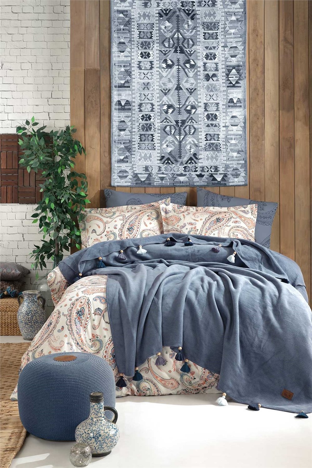 İyi Geceler İstanbul Boho Chic Püsküllü Battaniyeli Nevresim Takımı Çift Kişilik - Cobalt Mavi