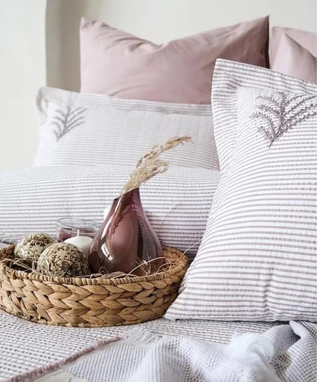 İyi Geceler İstanbul Maribell Pikeli Nevresim Takımı Çift Kişilik - Mürdüm