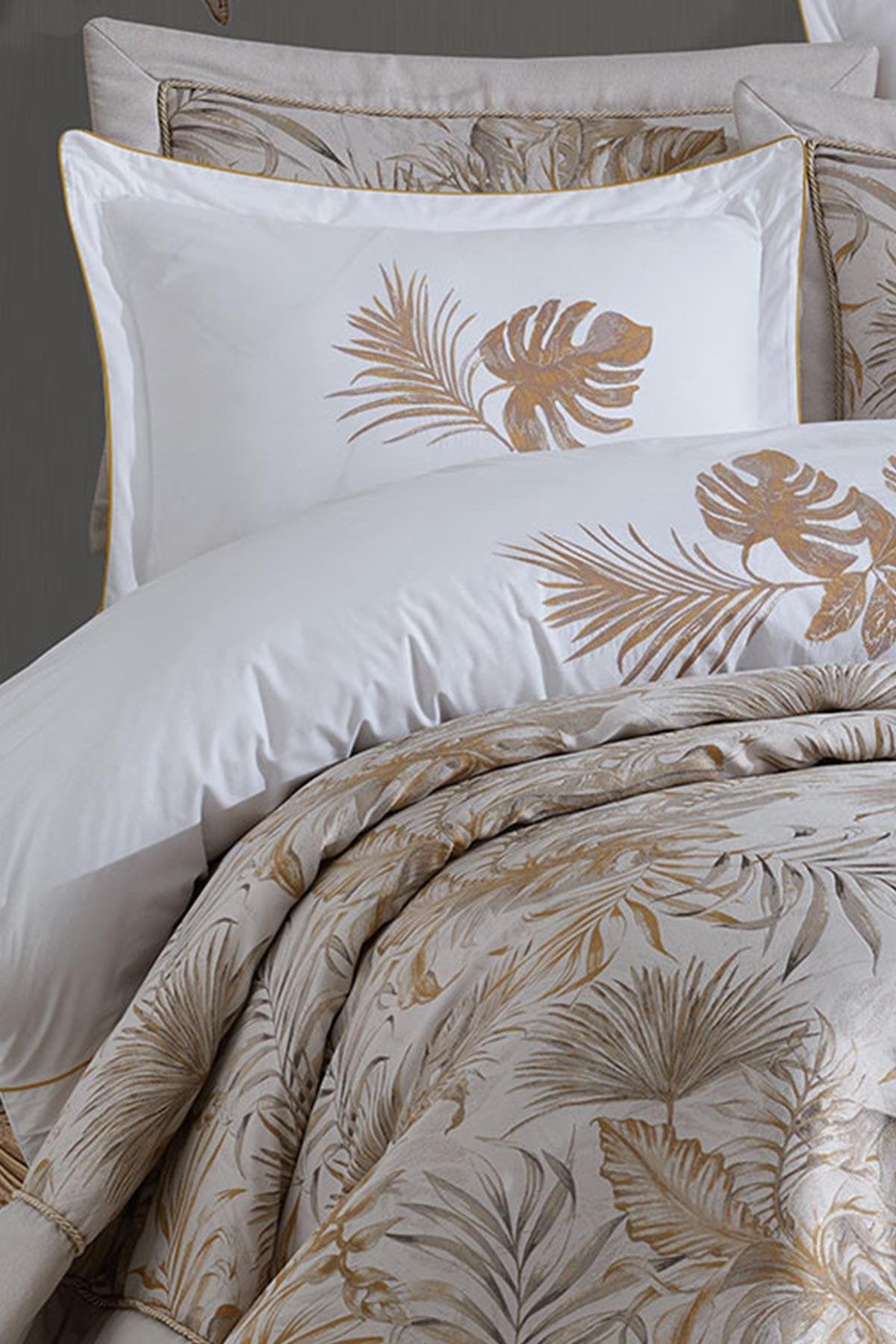 İyi Geceler İstanbul Luxury Çeyiz Seti - Palm Gold